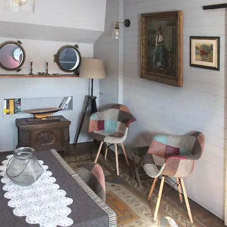 Peniche Gisele 1930 - * Digione